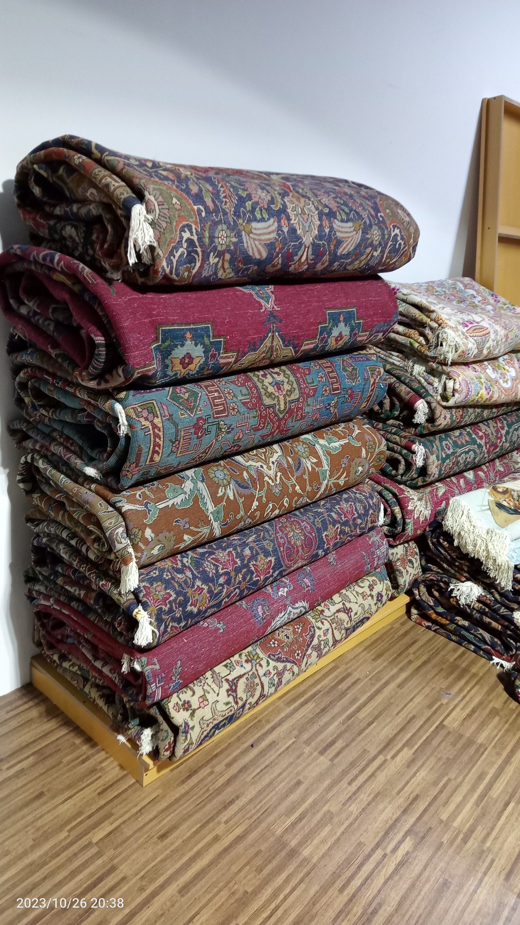 Sharifi Carpets Trading llc